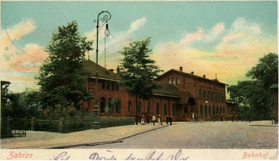 Dworzec Zabrze. Fragment pocztwki w obiegu w 1907 roku.